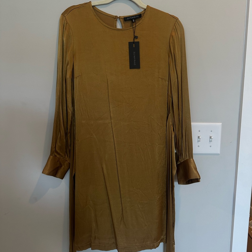 Brand new dress